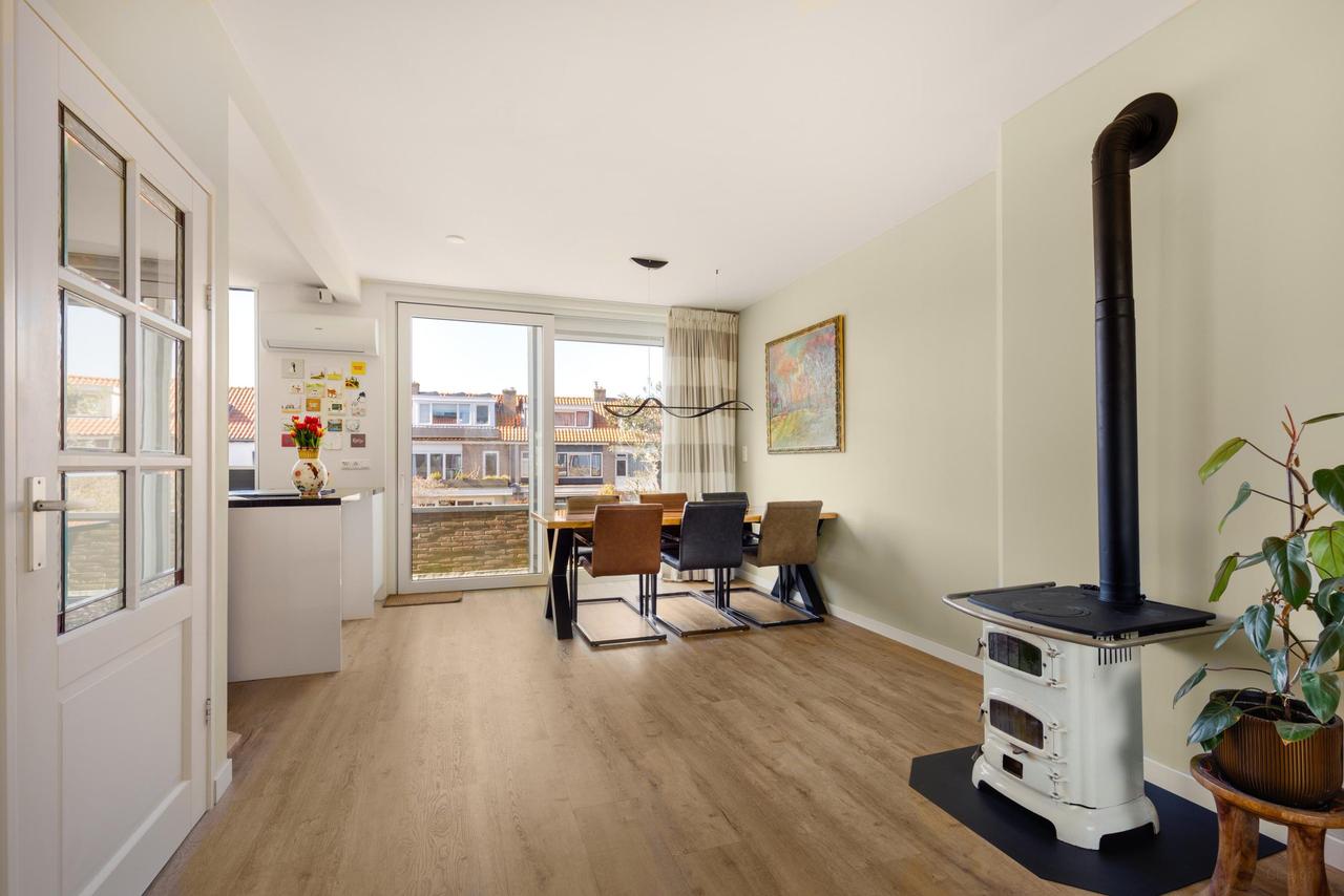 Gasloos 4-kamerappartement met vrij uitzicht - Afbeelding 6