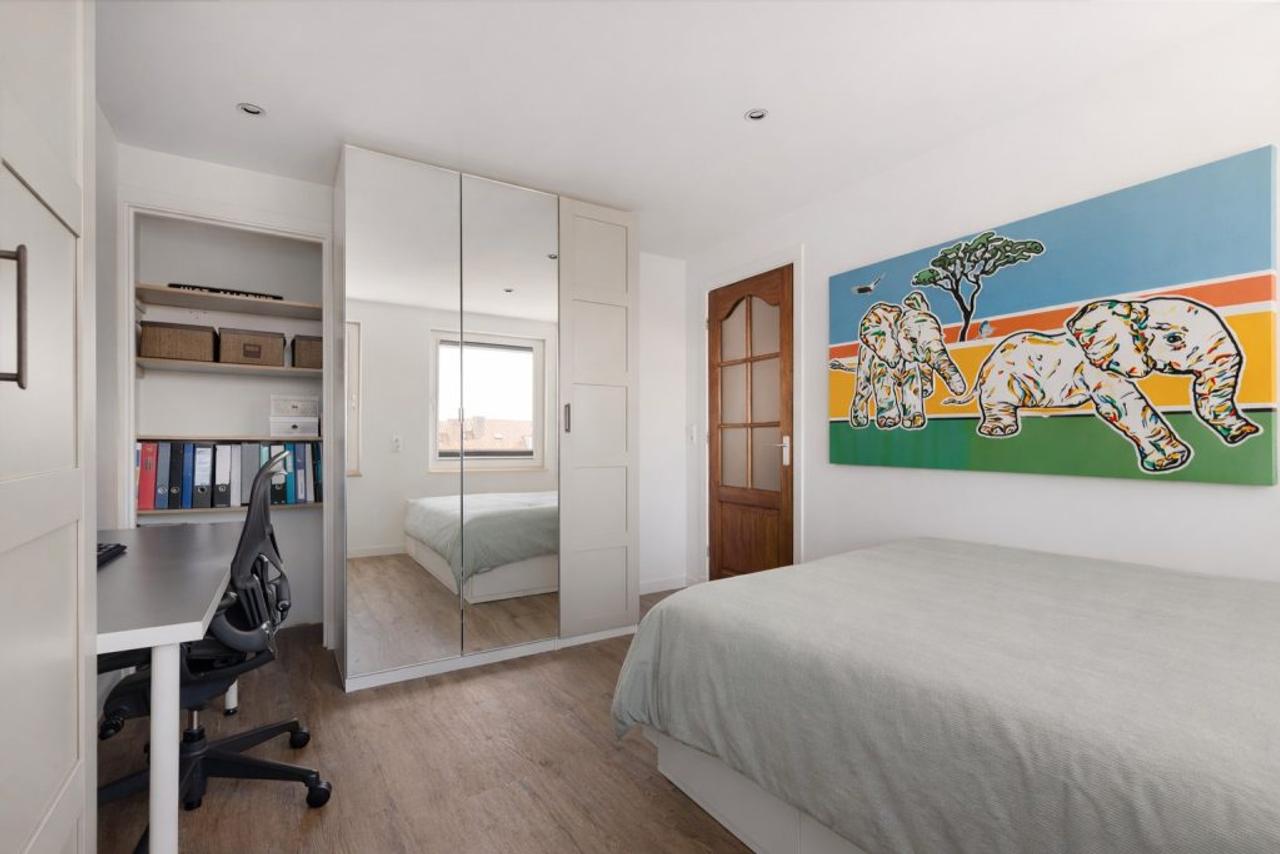Gasloos 4-kamerappartement met vrij uitzicht - Afbeelding 15
