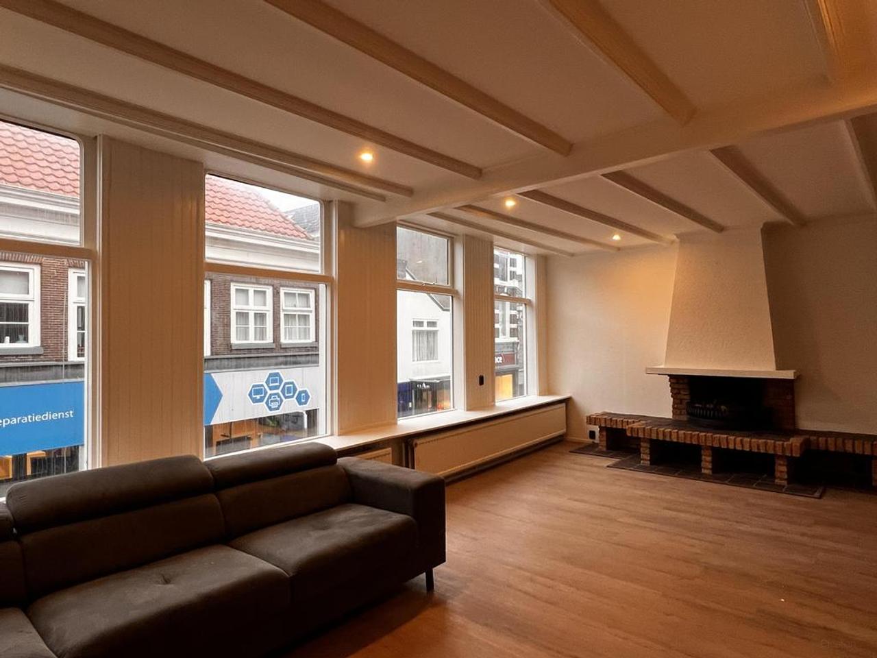132 m² bovenwoning in centrum Steenwijk - Afbeelding 3