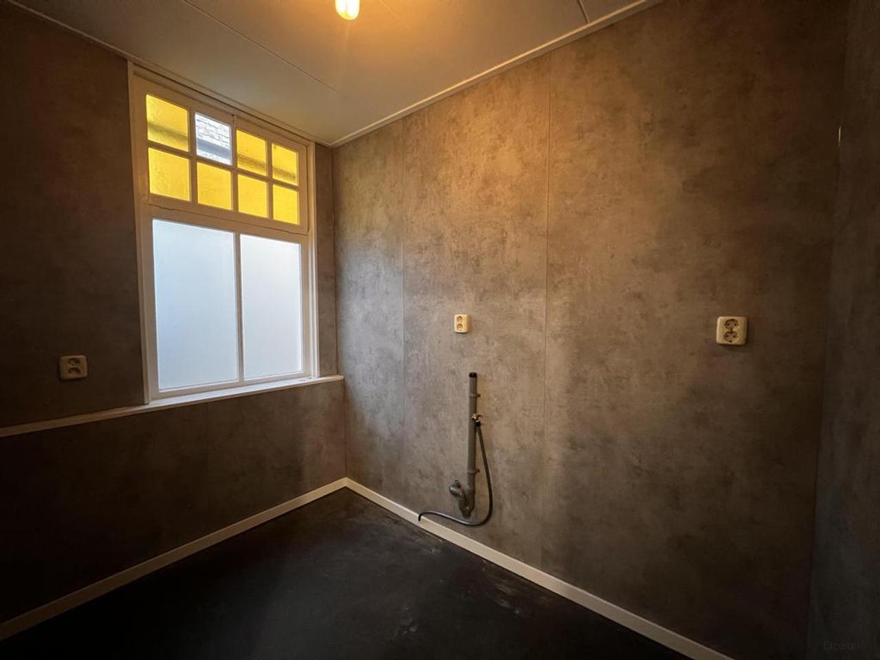 132 m² bovenwoning in centrum Steenwijk - Afbeelding 18