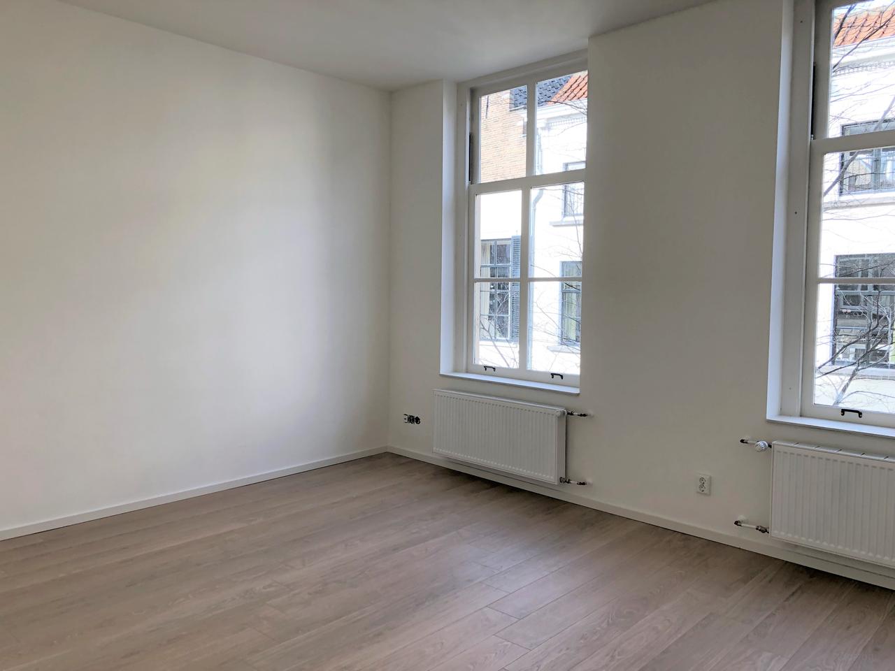 Studentenkamer van 20 m2 in hartje Breda - Afbeelding 1