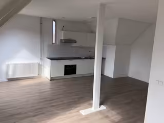 94 m2 appartement met terras in Vries