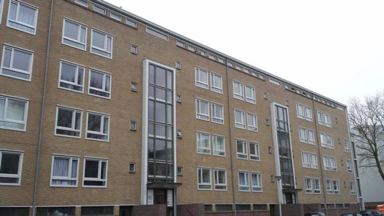 3-kamerappartement met balkon in Geuzenveld - Afbeelding 1