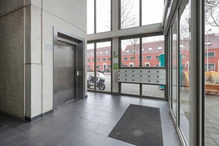 3-kamerappartement met balkon in Geuzenveld - Afbeelding 3