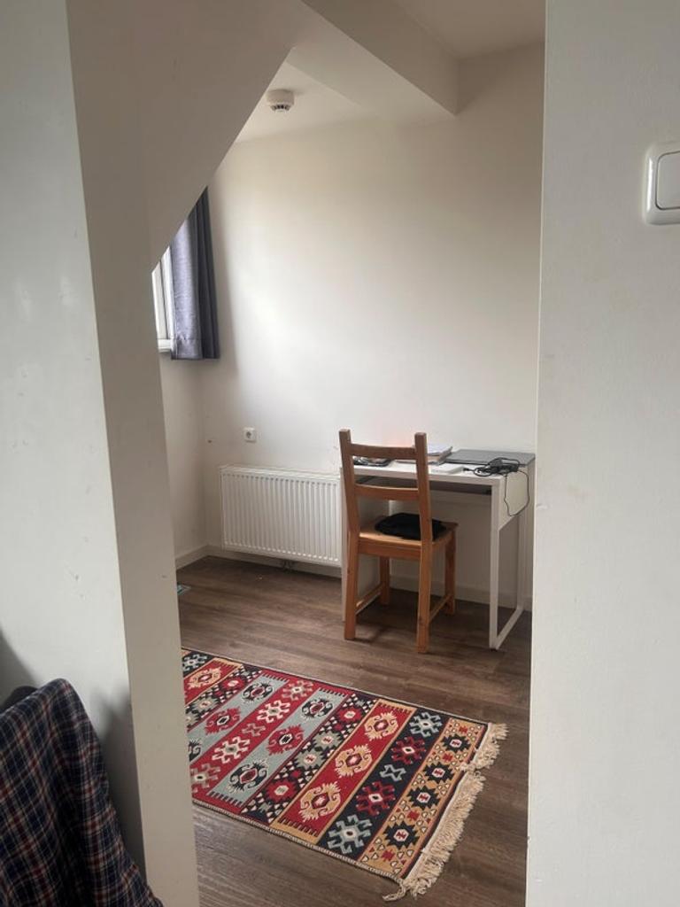 Kamer van 18 m2 in Laanhuizen - Afbeelding 2