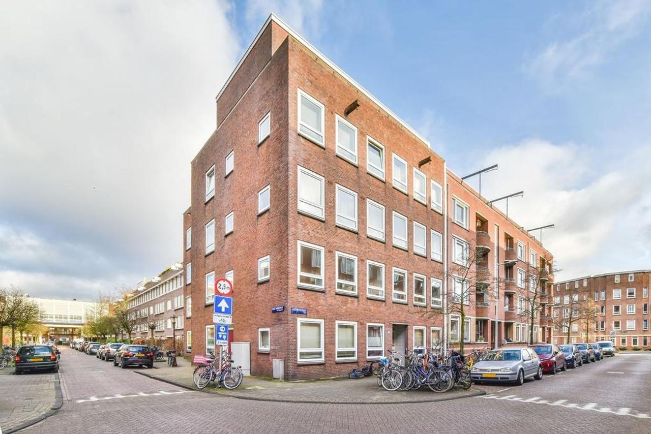 3-slaapkamer appartement in Transvaalbuurt - Afbeelding 1