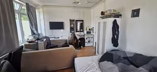 Lichte kamer van 20 m² vlak bij UMCG