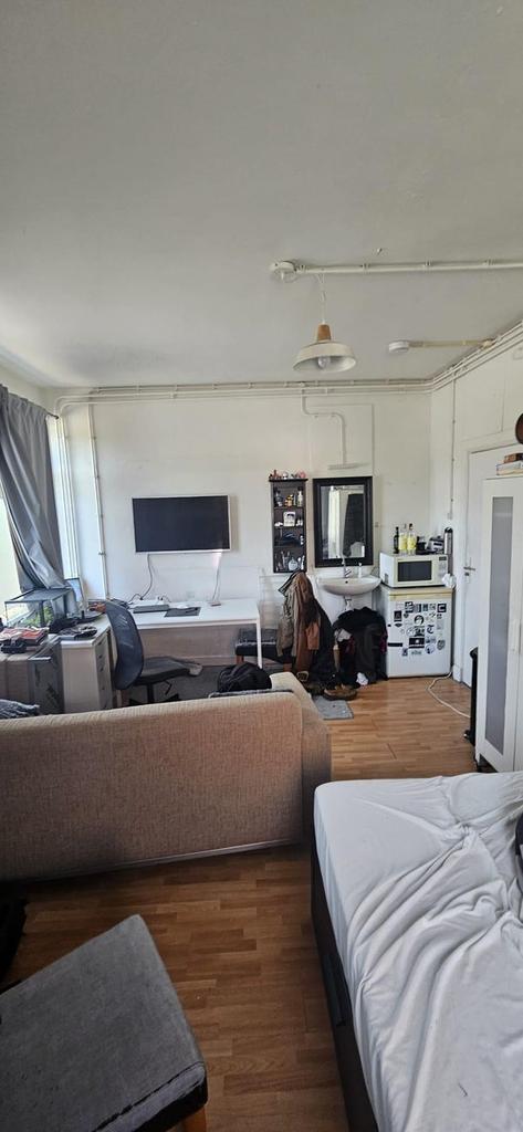 Lichte kamer van 20 m² vlak bij UMCG - Afbeelding 2