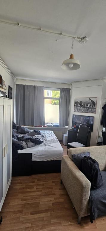 Lichte kamer van 20 m² vlak bij UMCG - Afbeelding 4