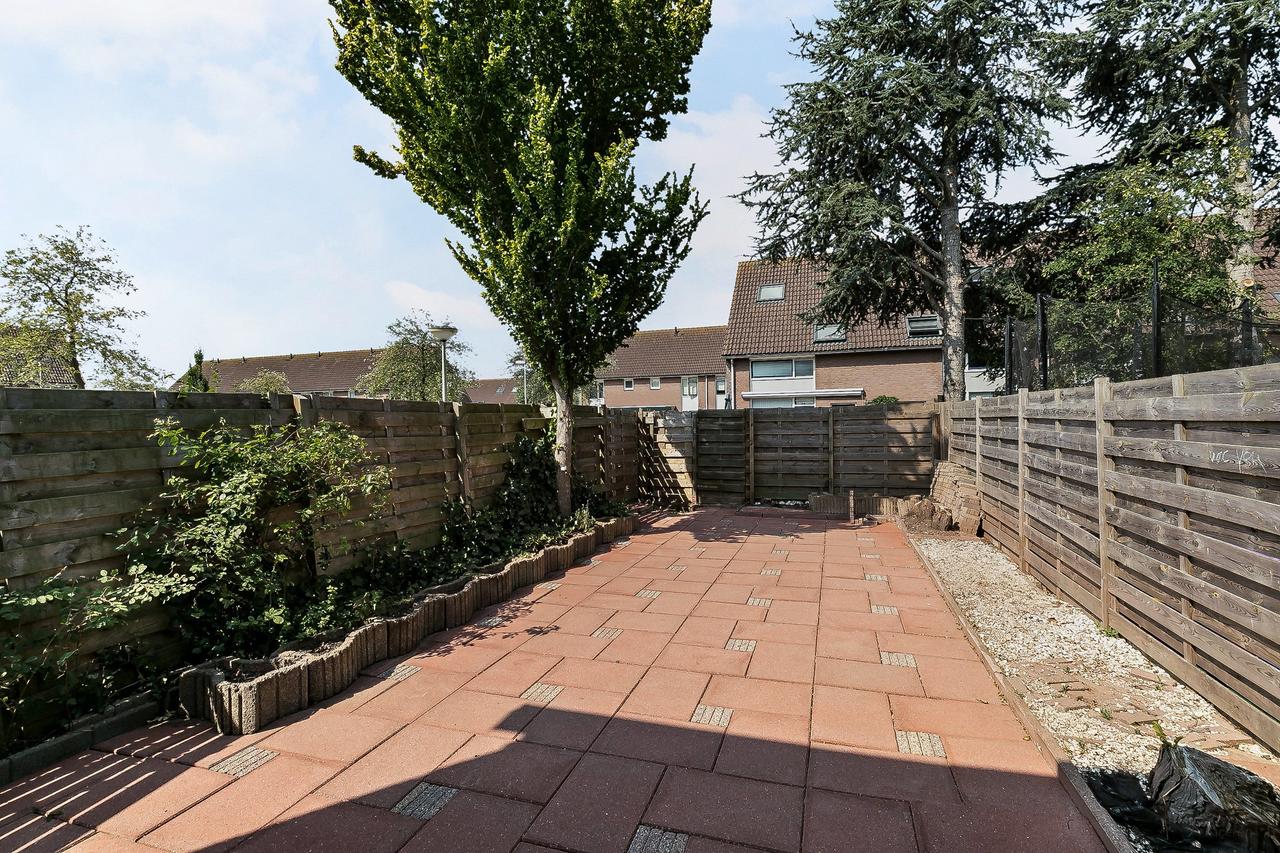 Huis met tuin en zonnepanelen in Gein - Afbeelding 19