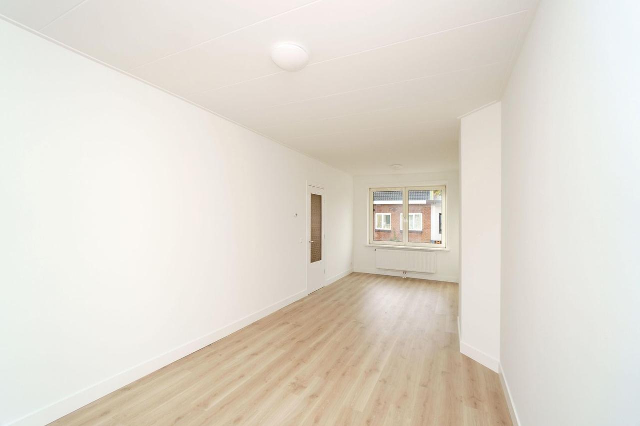 4-room apartment with balcony in Utrecht - Image 4
