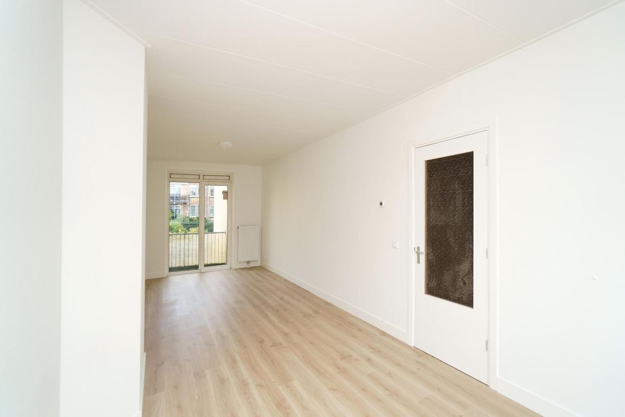 4-room apartment with balcony in Utrecht - Image 5