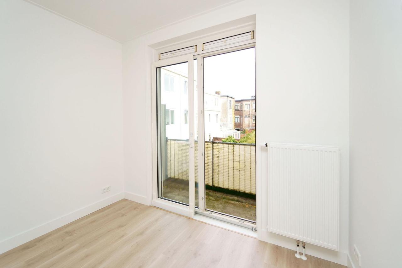 4-room apartment with balcony in Utrecht - Image 6