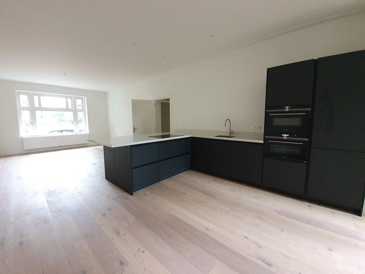 3-slaapkamer appartement met tuin - Afbeelding 3