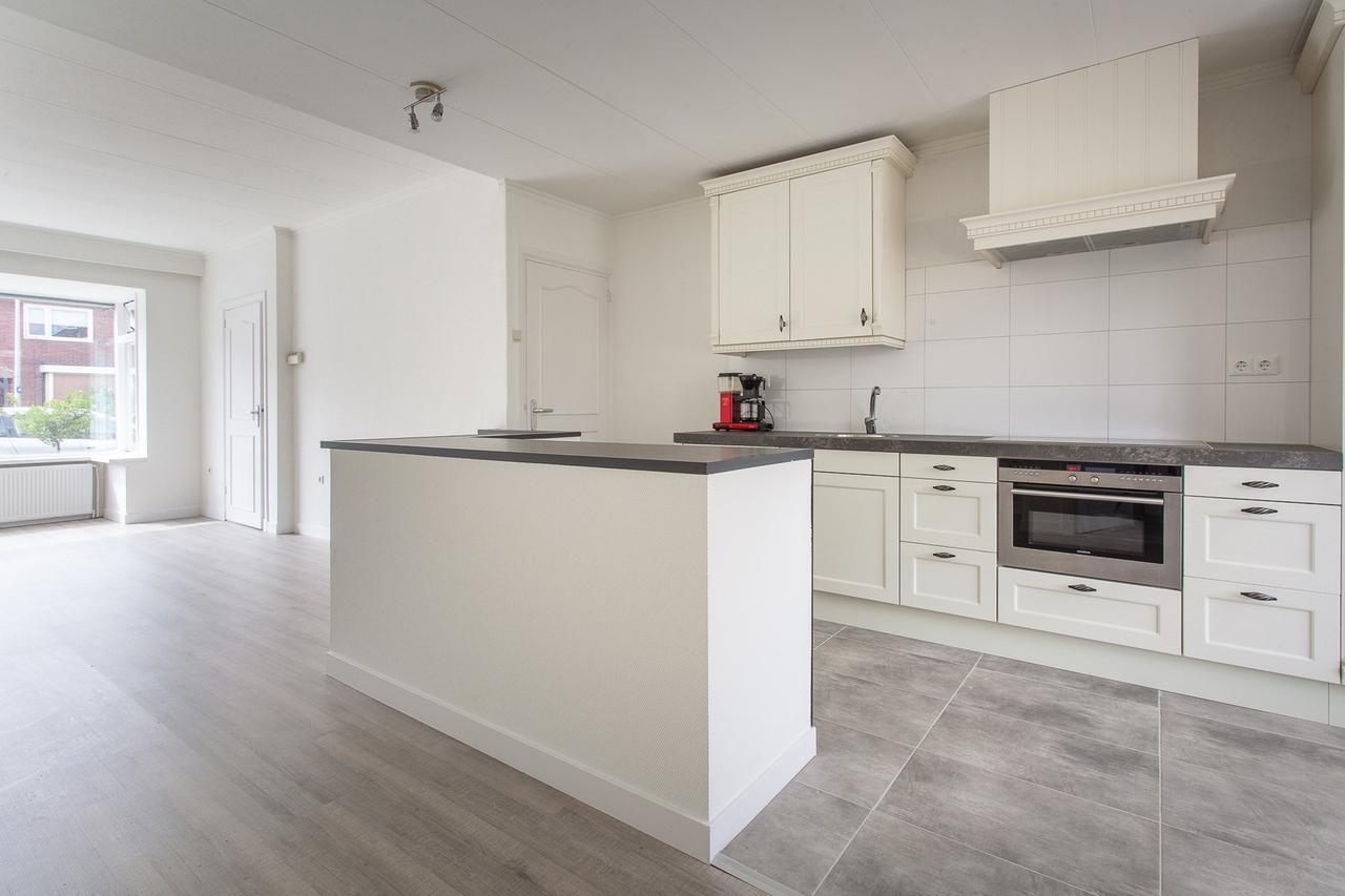 Gemeubileerd jaren 30-huis met tuin - Afbeelding 9