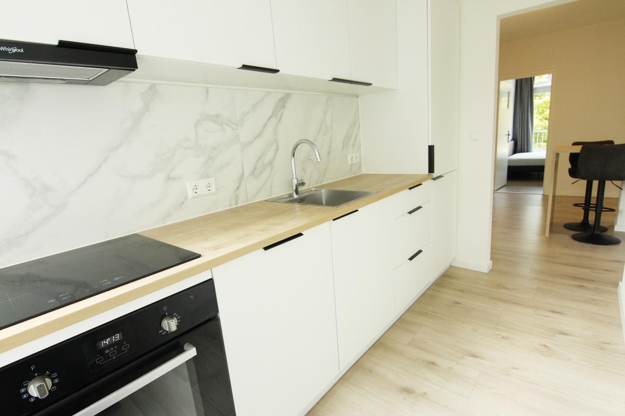 Gemeubileerd 4-kamerappartement met 2 balkons - Afbeelding 4