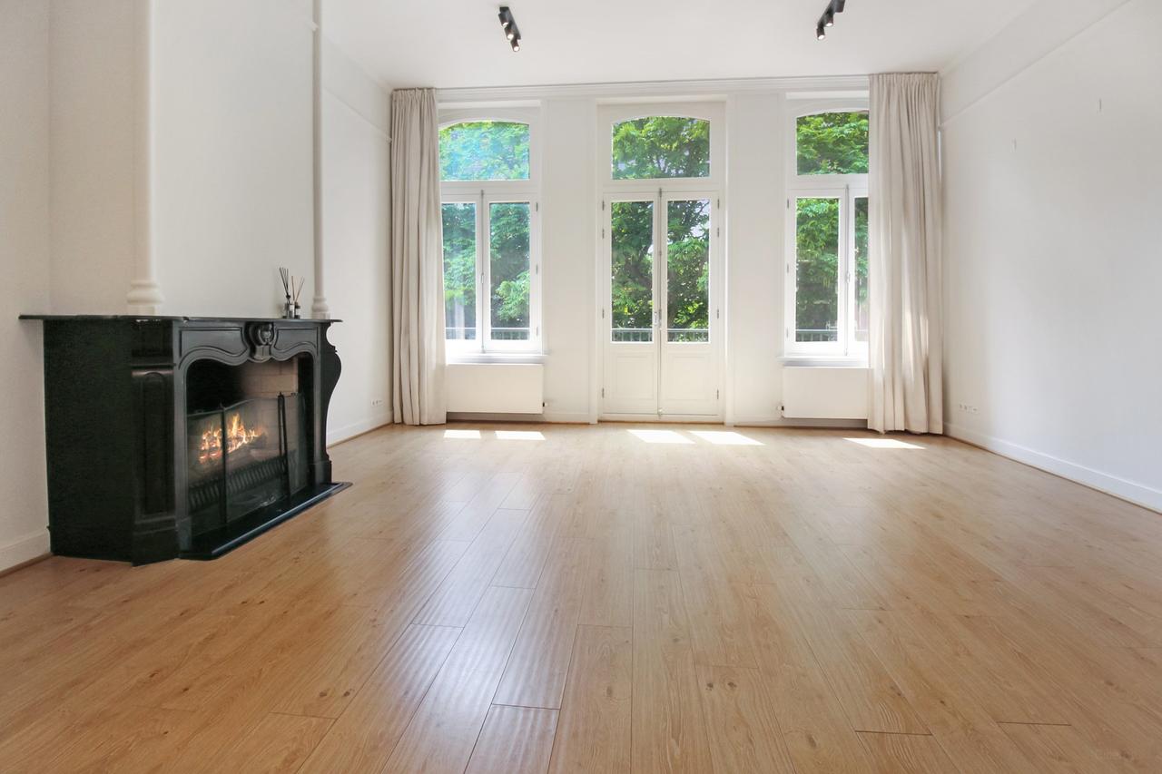 2-slaapkamerappartement met lift en 2 balkons - Afbeelding 3