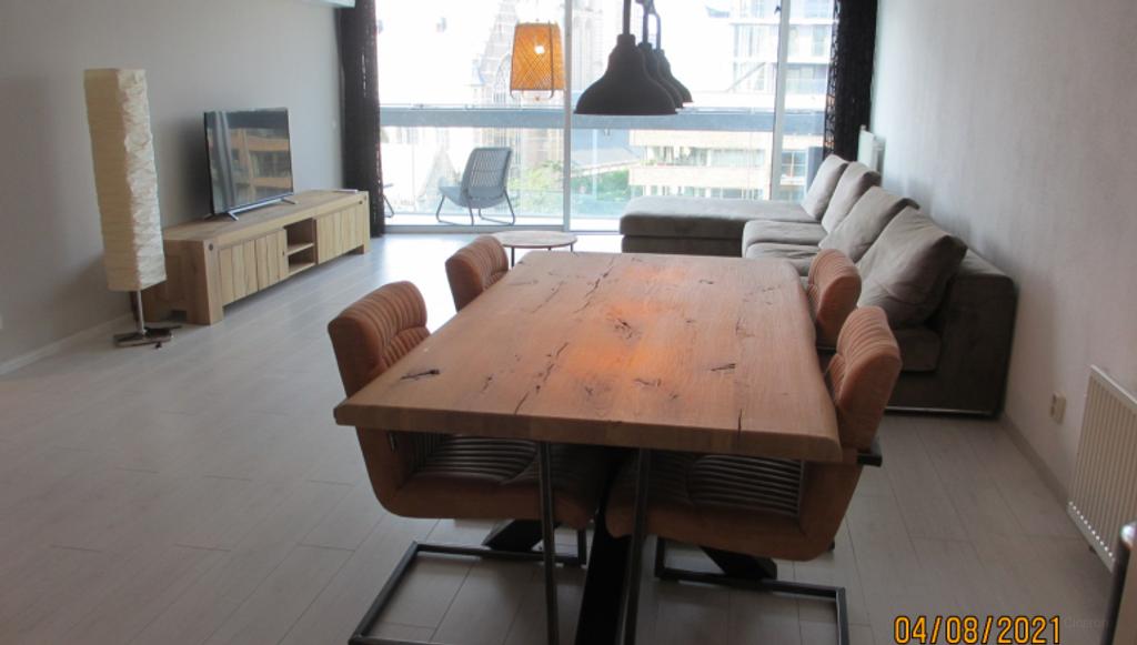 90 m² appartement met balkon bij Blaak - Afbeelding 2