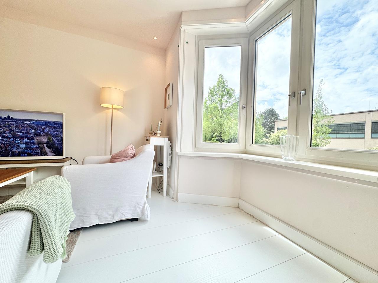 Gemeubileerd 3-kamerappartement in De Pijp - Afbeelding 12