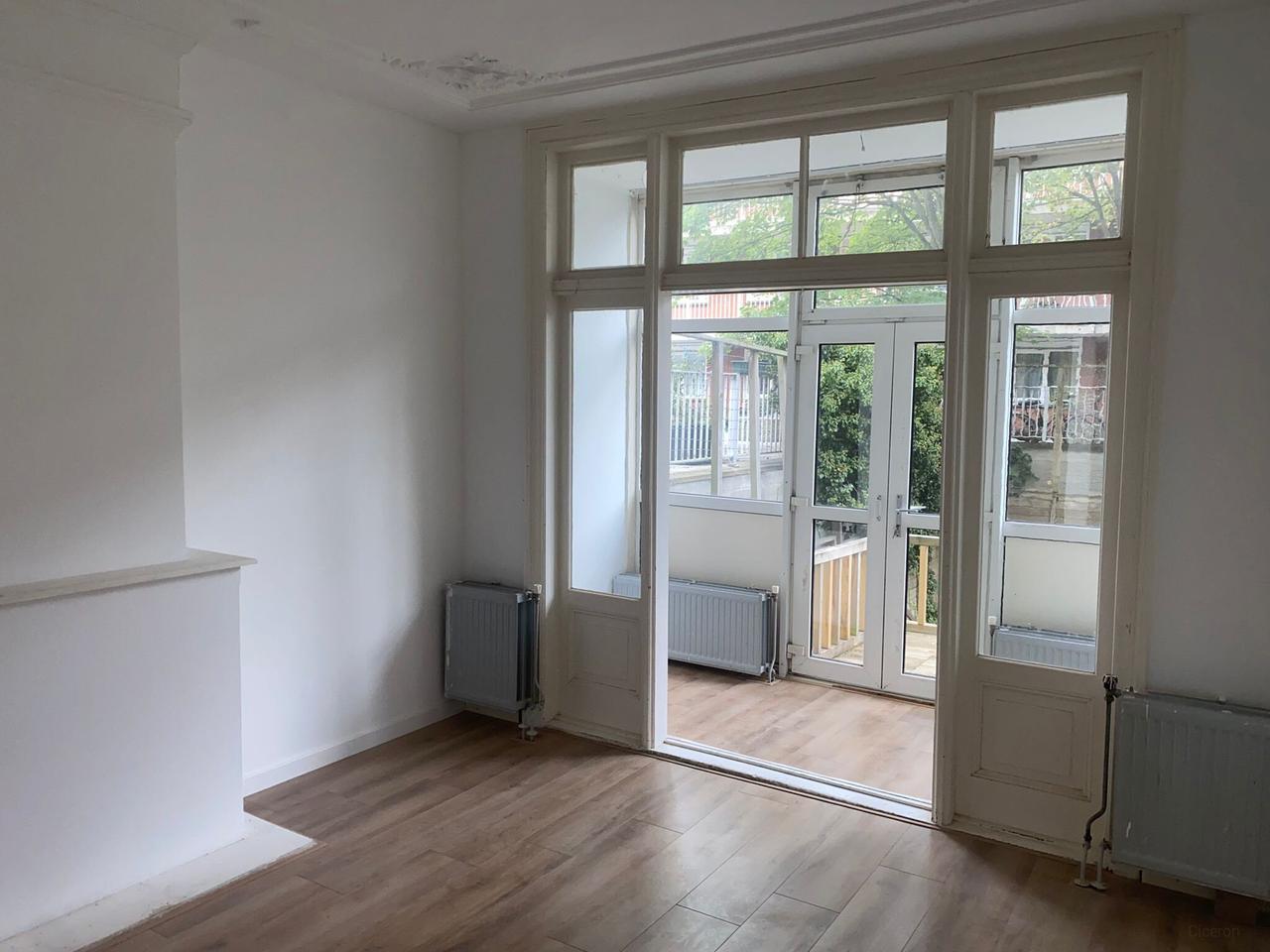 87 m² appartement aan de Spoorsingel - Afbeelding 2