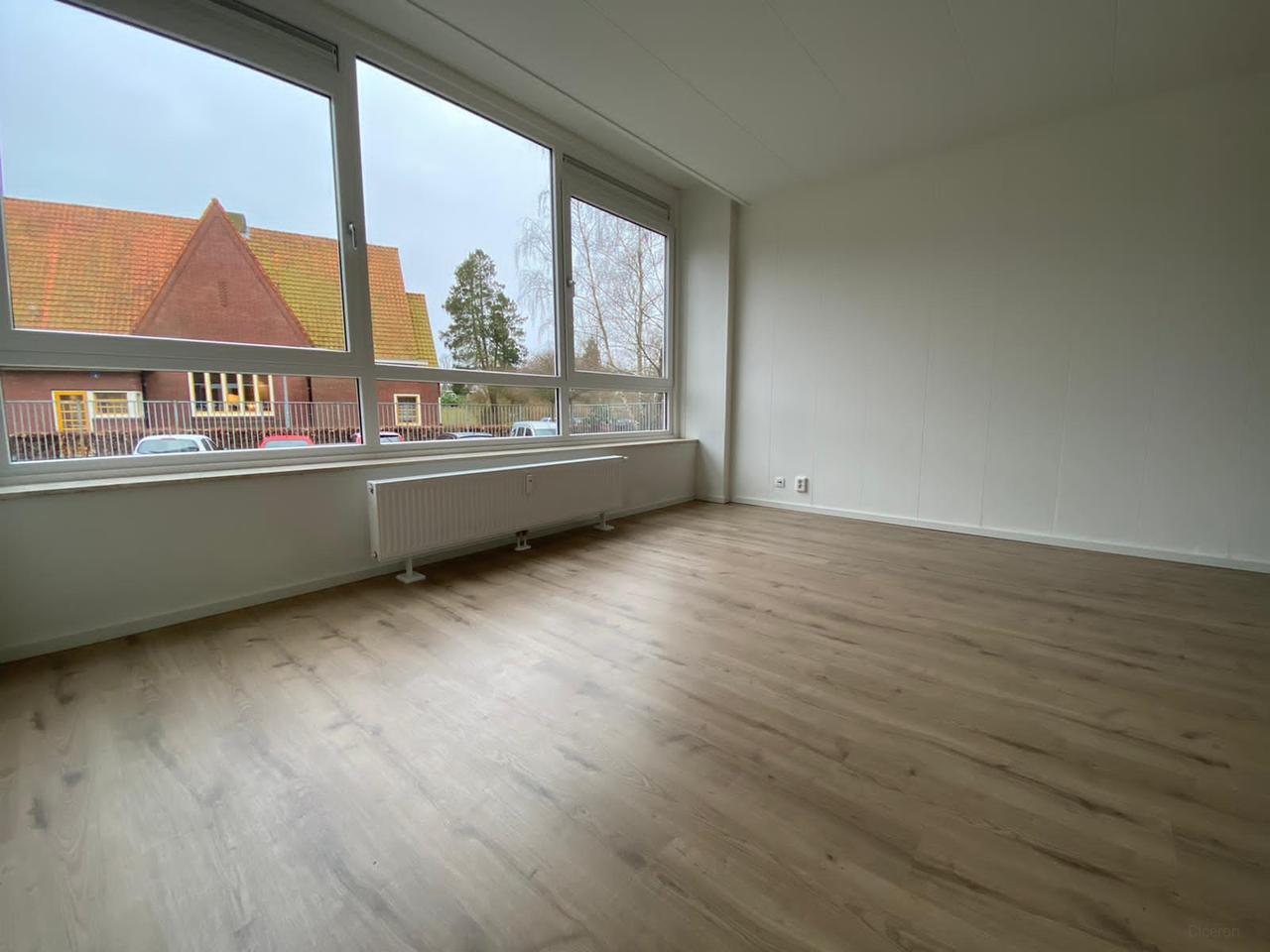 Studio with lift and bike storage in Assen - Image 2