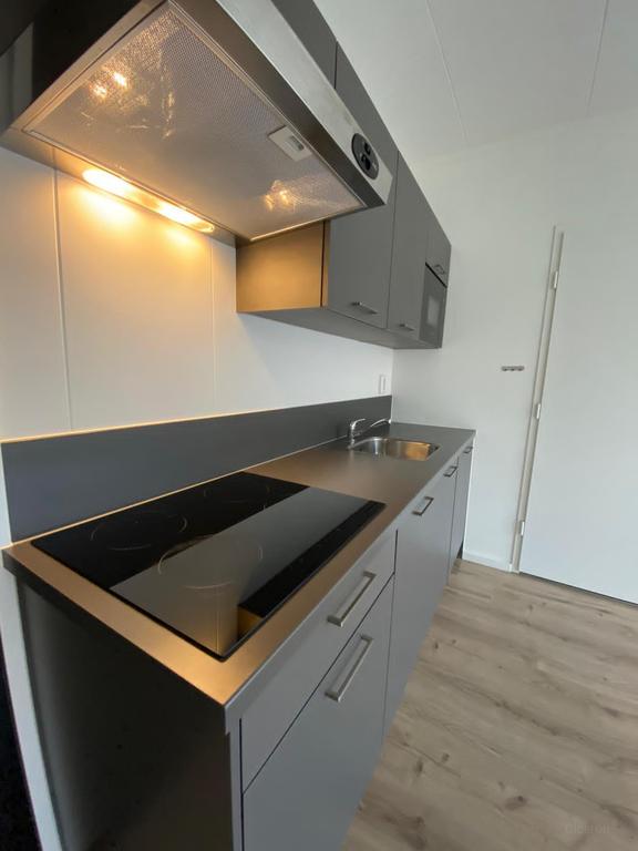 Studio with lift and bike storage in Assen - Image 6