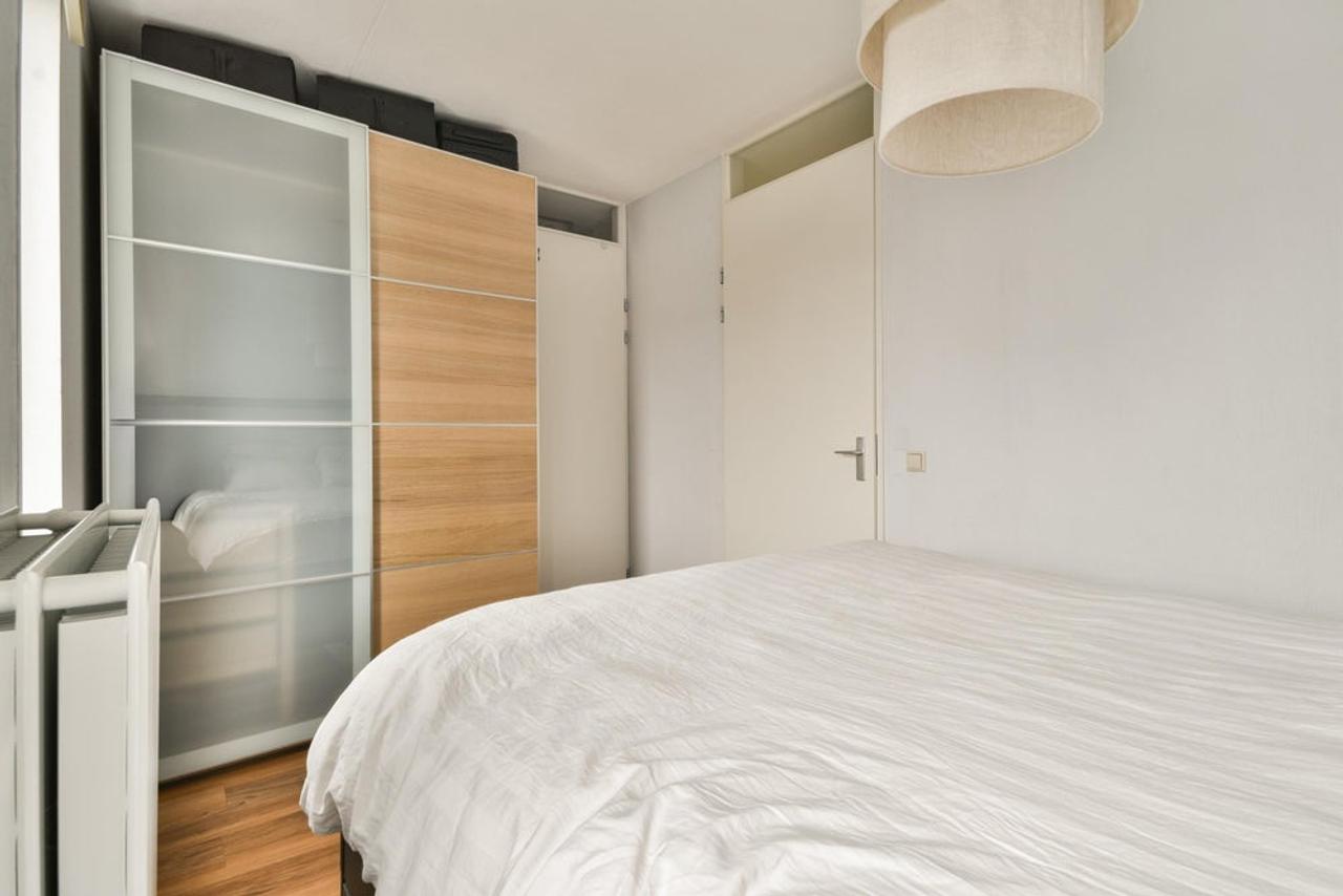 Licht 4-kamerappartement met vrij uitzicht - Afbeelding 12