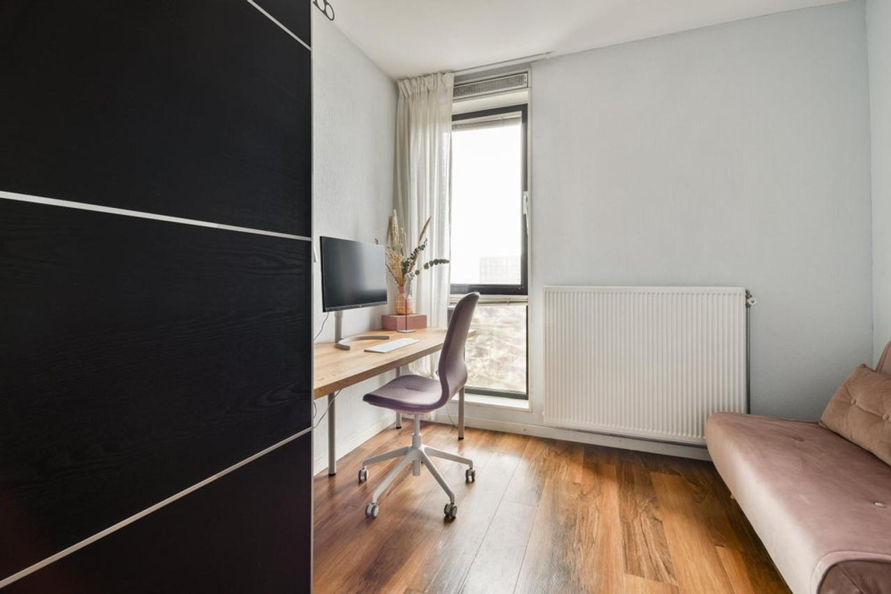 Licht 4-kamerappartement met vrij uitzicht - Afbeelding 14