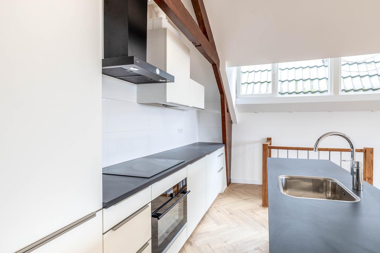 Studentenappartement met veel licht in Nieuwe Westen - Afbeelding 3