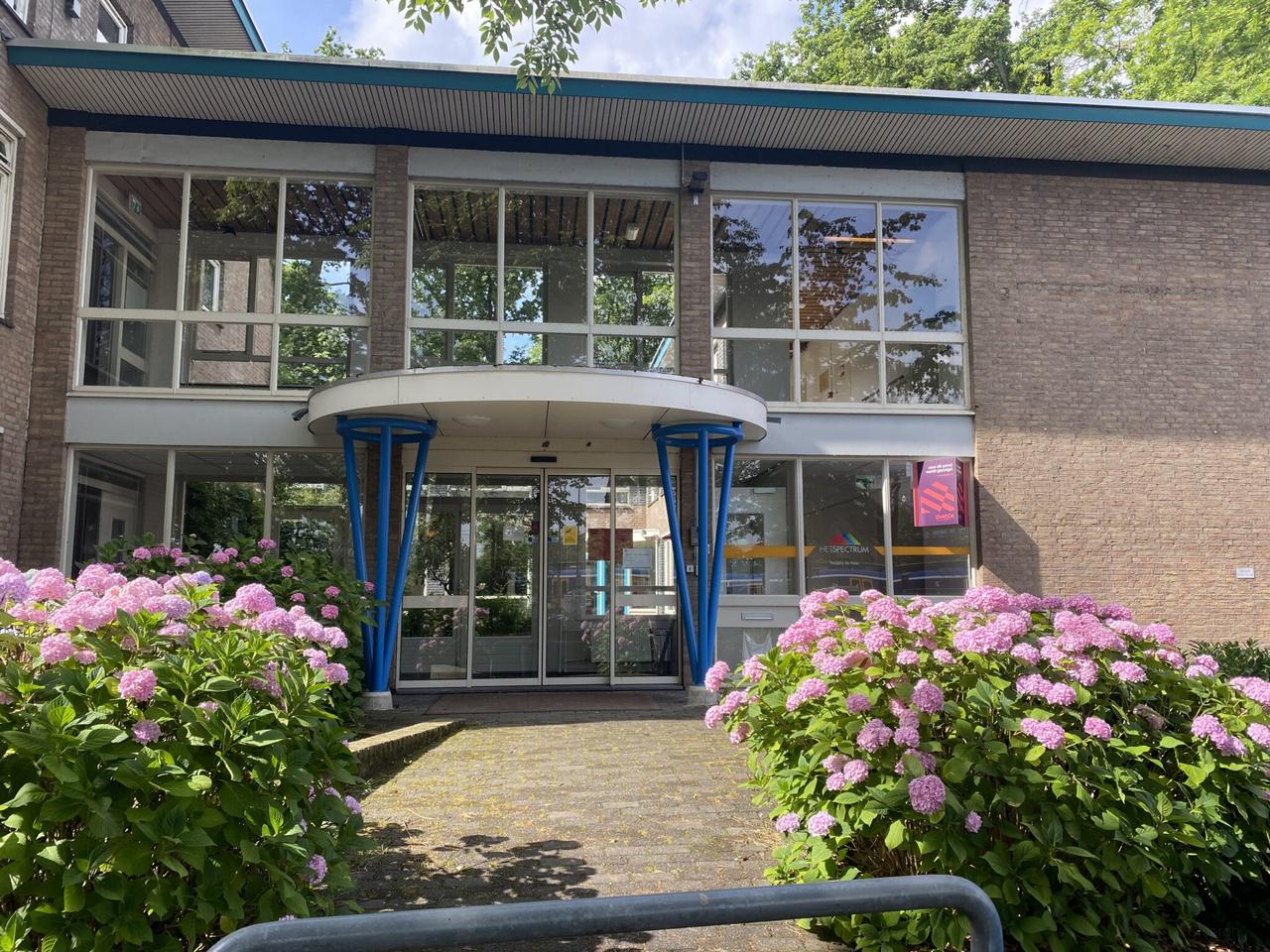 Studio naast station in Dordrecht - Afbeelding 2