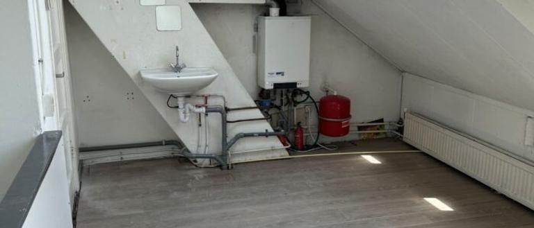 Zolderkamer met groot dakterras - Afbeelding 5