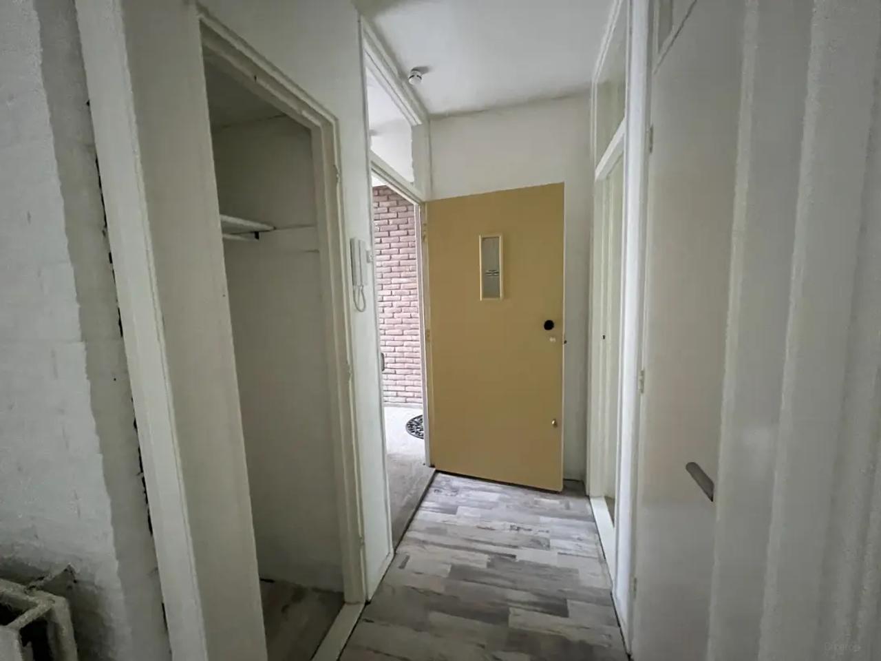 4-kamerappartement met balkon - Afbeelding 1