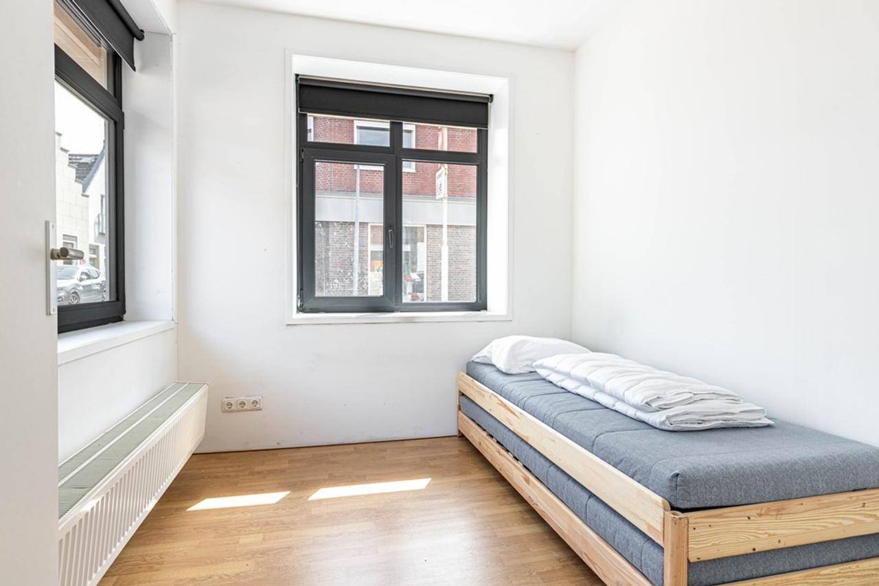 185 m2 wonen met 4 slaapkamers - Afbeelding 11
