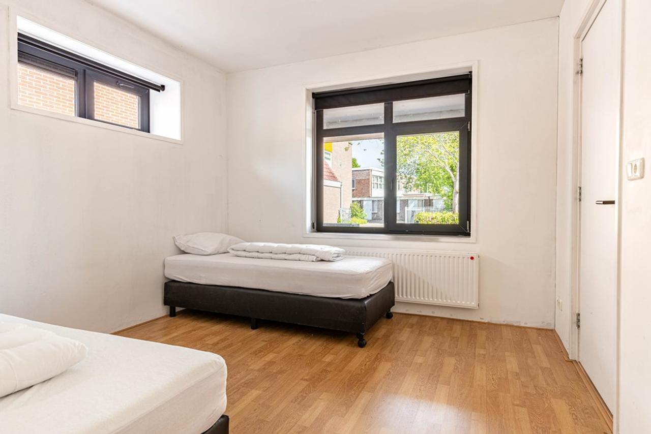 185 m2 wonen met 4 slaapkamers - Afbeelding 13