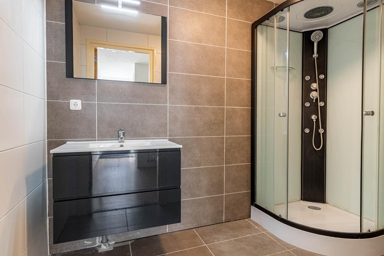 185 m2 wonen met 4 slaapkamers - Afbeelding 22