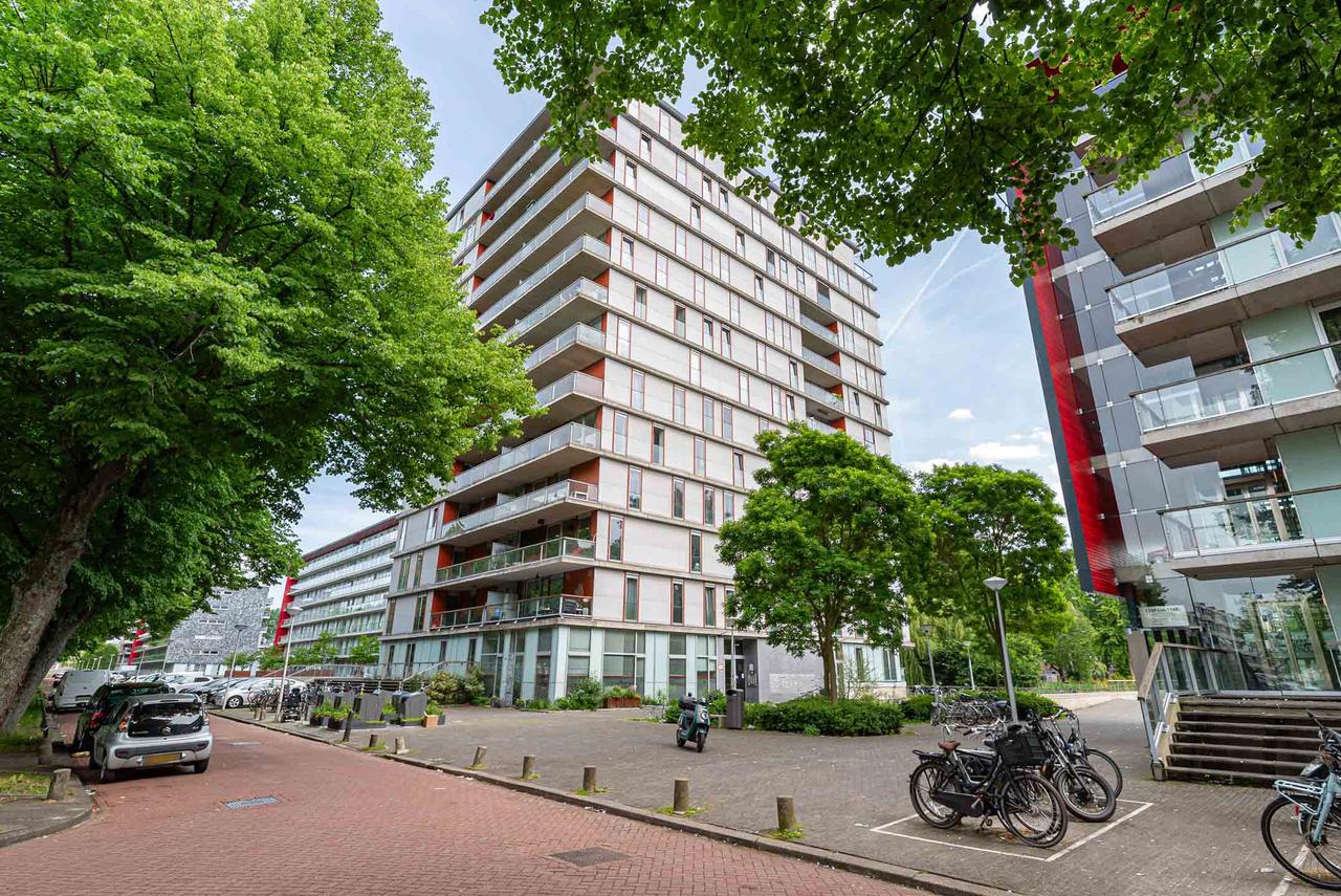Gemeubileerd 3-kamerappartement met uitzicht - Afbeelding 8