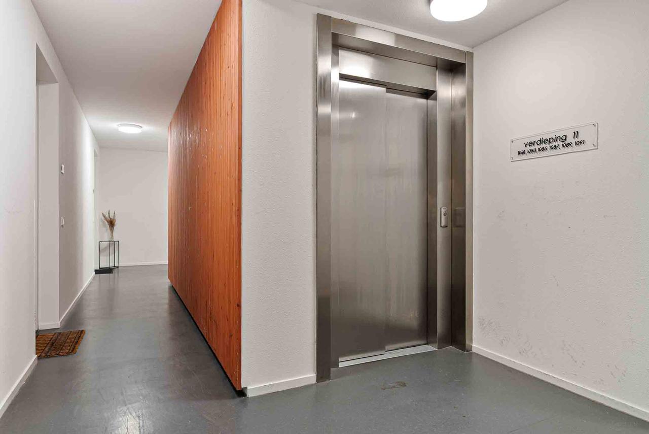 Gemeubileerd 3-kamerappartement met uitzicht - Afbeelding 14