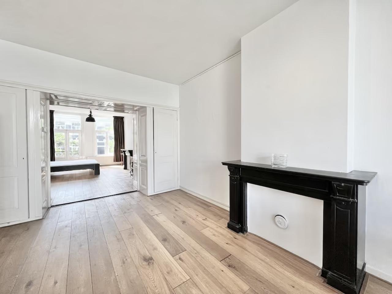 2-slaapkamerappartement met balkon - Afbeelding 2