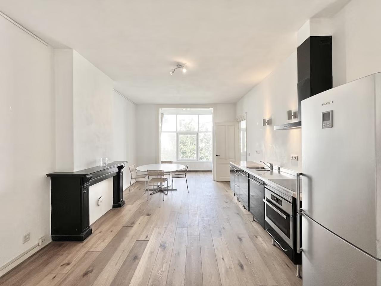2-slaapkamerappartement met balkon - Afbeelding 3