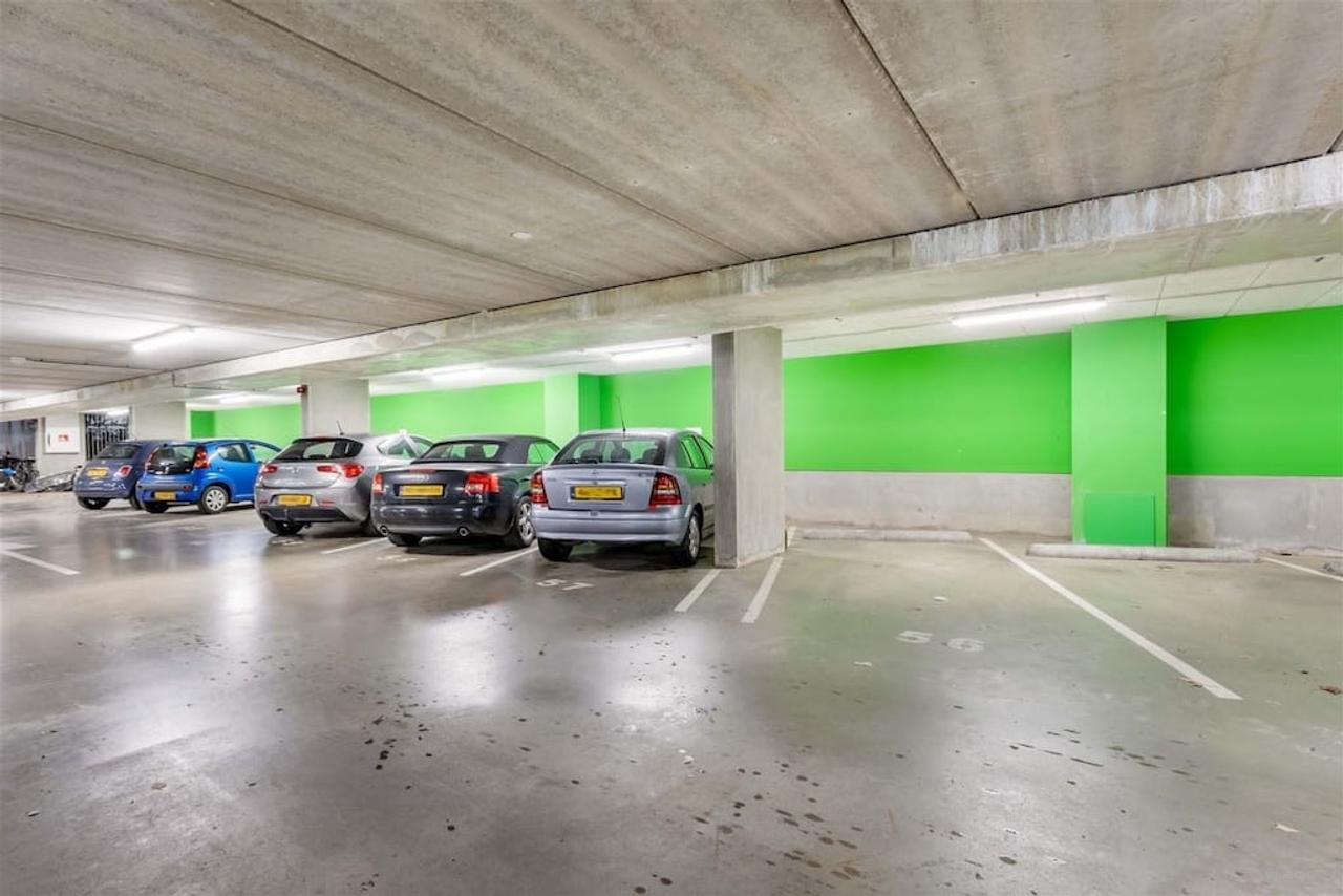 Gemeubileerd 3-kamerappartement met balkon - Afbeelding 15