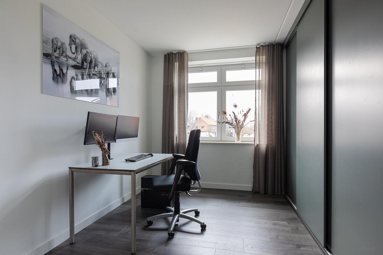 3-room apartment with balcony and elevator - Image 11