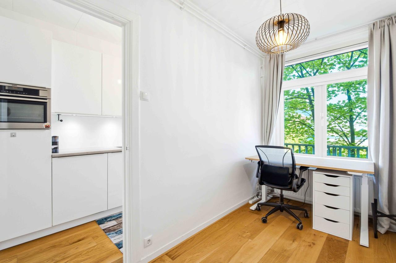 Gemeubileerd 3-kamerappartement met balkon - Afbeelding 24