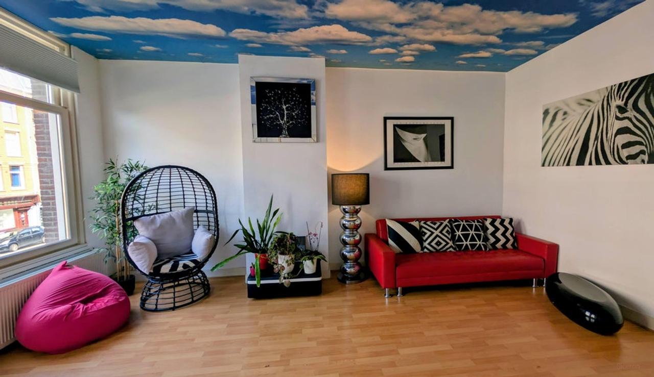 Licht gemeubileerd appartement met balkon - Afbeelding 3