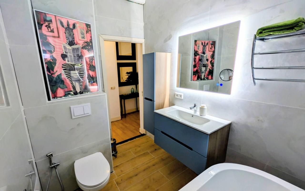 Licht gemeubileerd appartement met balkon - Afbeelding 15