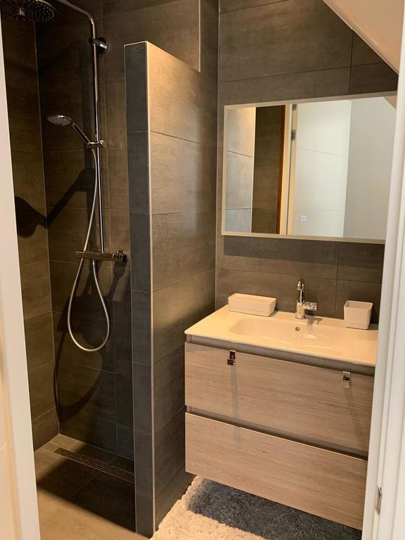 Gemeubileerd 3-kamerappartement in Stadionbuurt - Afbeelding 8