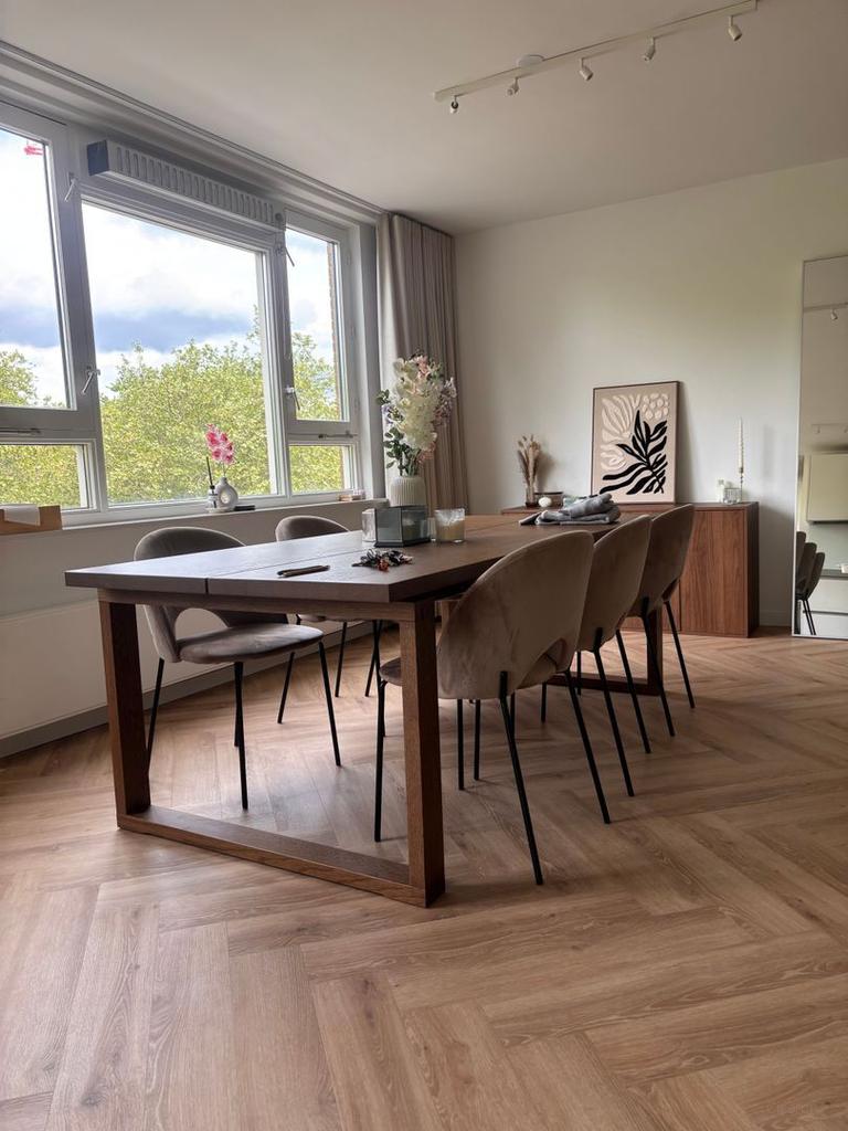 2-slaapkamerappartement met parkbalkon - Afbeelding 2