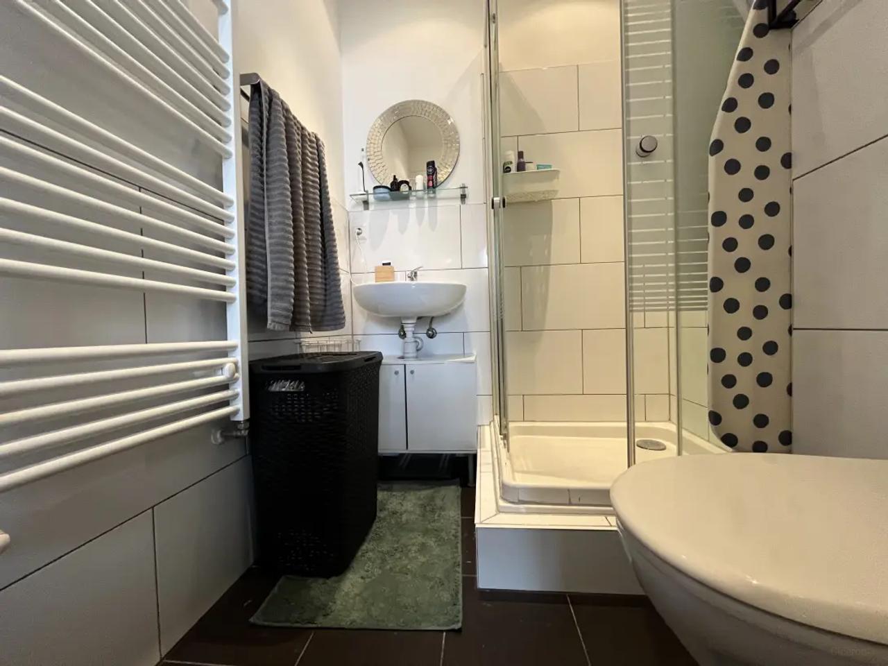2-kamer appartement aan de Essenburgsingel - Afbeelding 2