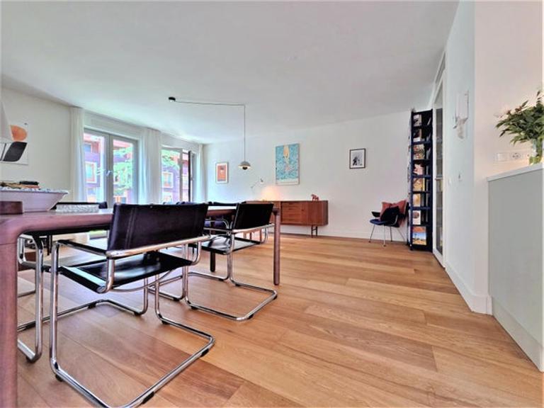 115 m² dubbel benedenhuis met terras - Afbeelding 2