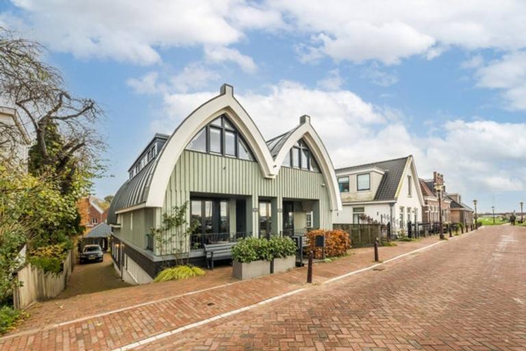 Huis aan ’t IJ met tuin en 4 slaapkamers - Afbeelding 1