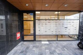 Ruim 4-kamerappartement bij station - Afbeelding 2